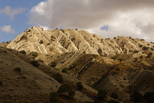 Tâq-e Bostân-Sur la route-035